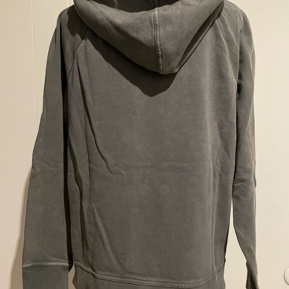 Universal Thread Women’s Olive Hoodie Sweatshirt - Picture 4 of 7